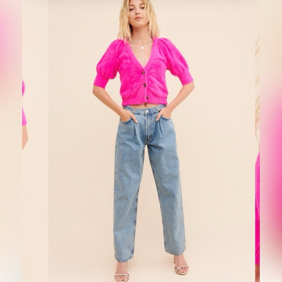 For Love and Lemons Chateau
Fuzzy Cardigan Size XS $150 LIKE NEW - Picture 3 of 6